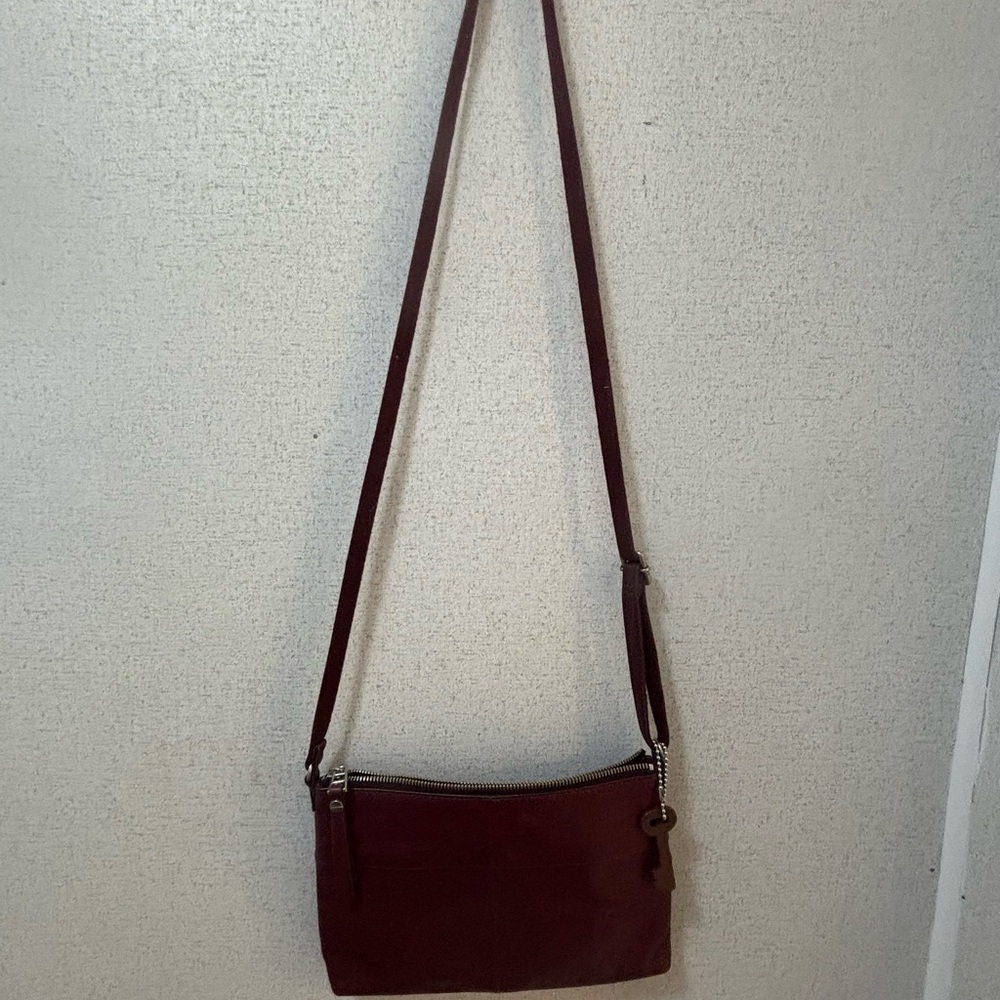 Sophisticated Brown Leather Crossbody Bag